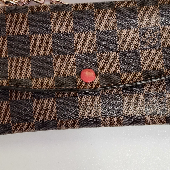 Sale+FREE SHIPPING!Authentic LV Damier Ebene Emily - Picture 3 of 14